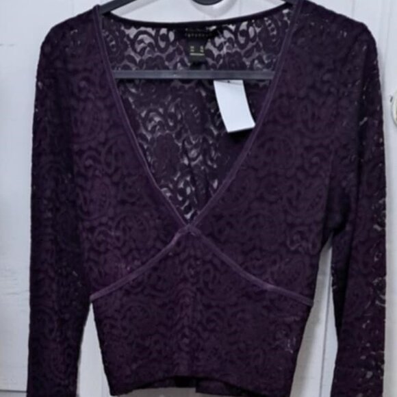 New Women's Floral Lace LS Violet V-Neck Crop Tops - Picture 1 of 3